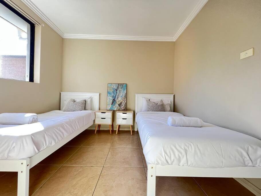 Apartment Spacious Very Close To Hospital & Parra Park